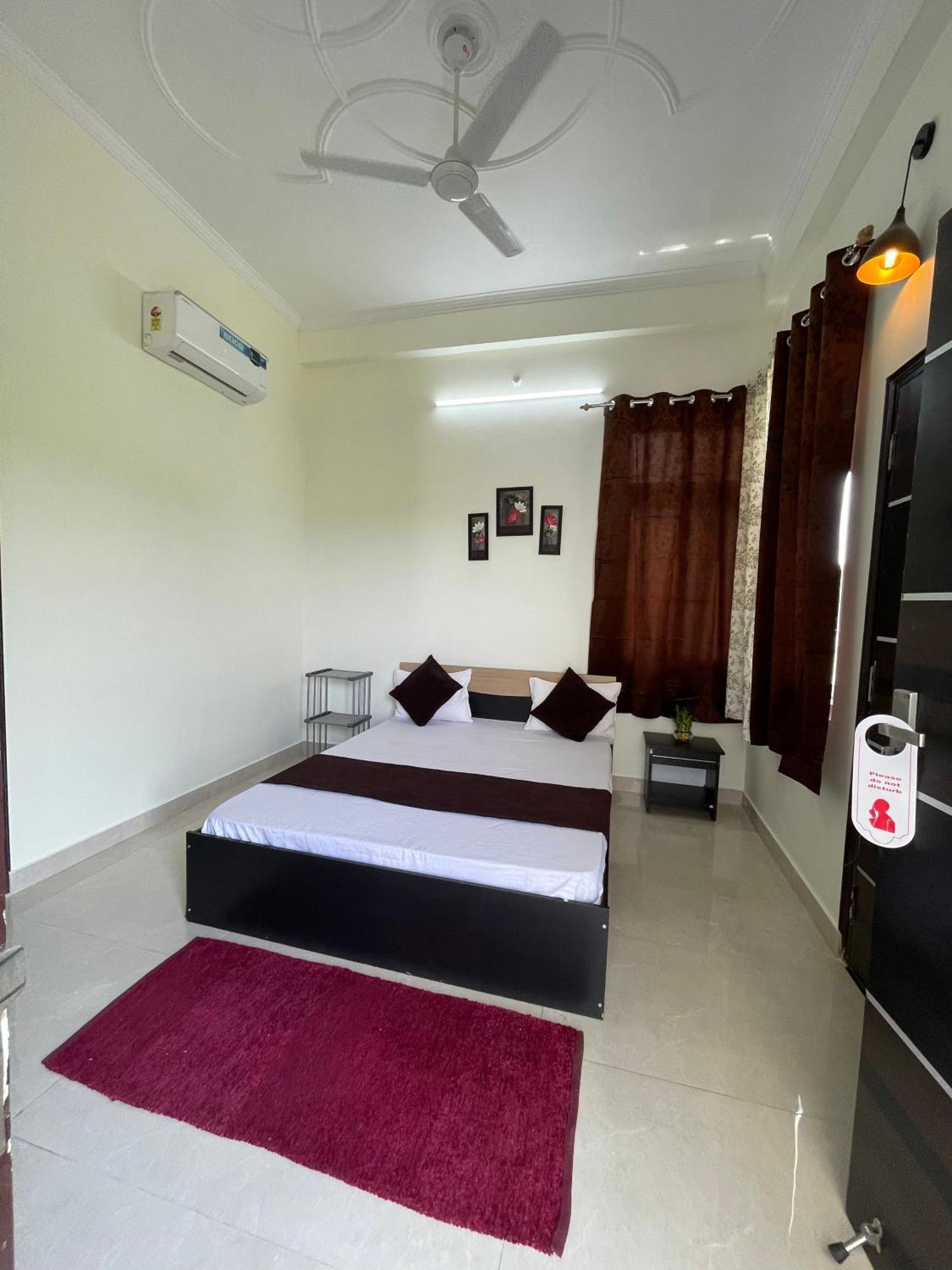 Atulyam Stays Sushant Golf City Lakhnaú Exteriér fotografie